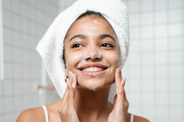 Oily Skin - What Causes It and Effective Fixes